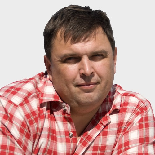 Pavel K. - Leads the course Blogging - training for children and more 4 courses рис.1