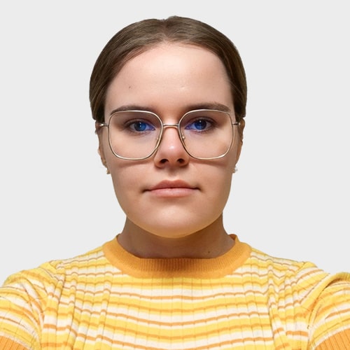 Olesya M. - Leads the course Graphic Design Adobe Photoshop and more 6 courses рис.1