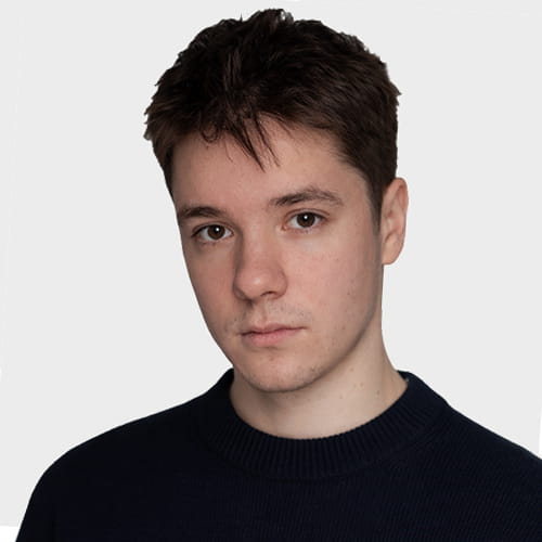 Vlad M. - Leads the course Swift Playgrounds: first steps in iOS development and more 8 courses рис.1