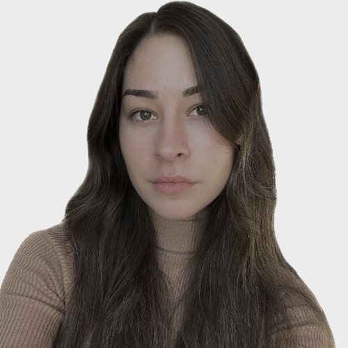 Marina Dmitrievna K. - Leads the course Figma: Learning Design from Basics to Pro and more 6 courses рис.1