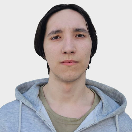 Daniel K. - Leads the course Creating 2D and 3D games in C# and more 7 courses рис.1